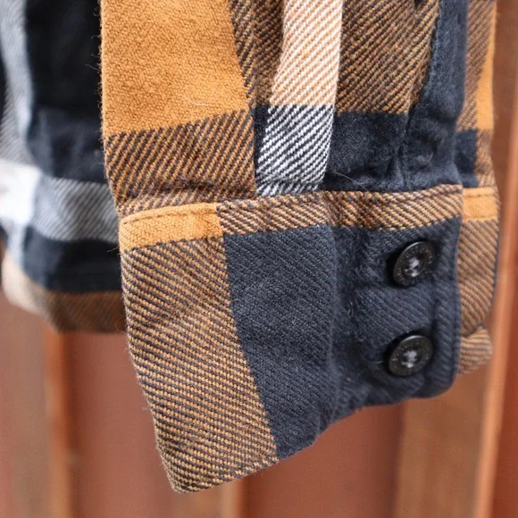 Patagonia Organic Cotton Orange & Black Plaid Flannel Button Up Shirt 8 Women - Picture 7 of 13